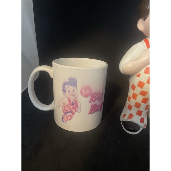 Vintage Bob's Big Boy Plastic Coin Piggy Bank 8" and Coffee Mug - Picture 5 of 9